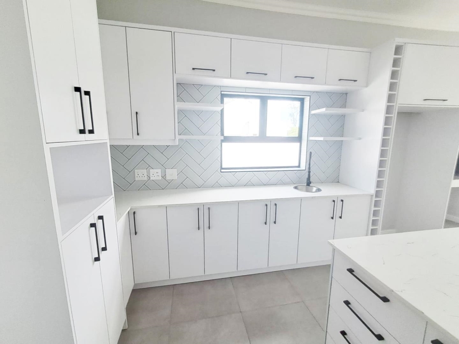 3 Bedroom Property for Sale in St Helena Bay Western Cape